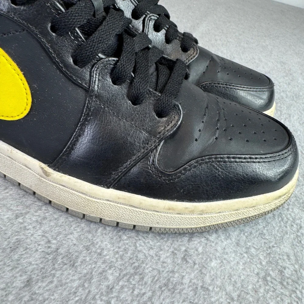 Jordan‎ Air Jordan 1 Mid Retro Mens Size 9 Black Yellow 554724-070 Sneakers